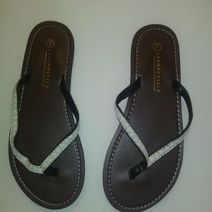 Aeropostale Flip Flops